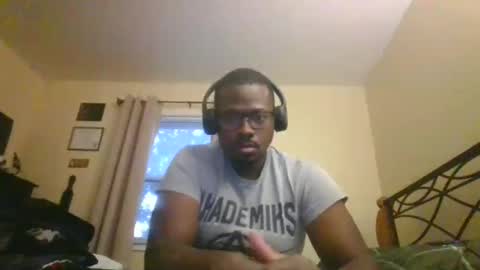 Mark online show from 5, 10, 2025