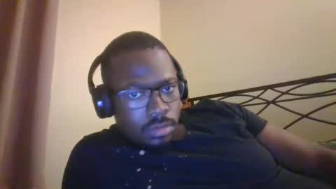 Snapshot of mbsupreme chatting on 11, 10, 2025 Mark online show from 11, 10, 2025