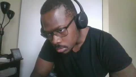 Snapshot of mbsupreme chatting on 18, 12, 2025 Mark online show from 18, 12, 2025