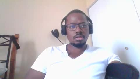 Snapshot of mbsupreme chatting on 28, 2, 2026 Mark online show from 28, 2, 2026