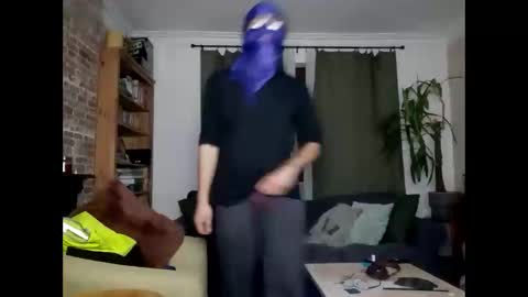 mccock16cm online show from 3, 2, 2025