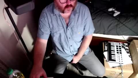 Snapshot of mcdarren chatting on 5, 12, 2025 Darren online show from 5, 12, 2025