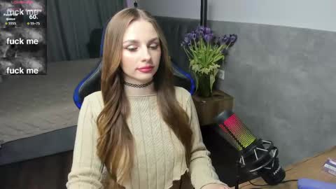 mcfly_11 online show from 13, 4, 2026