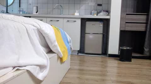 Fuyu online show from 4, 2, 2026