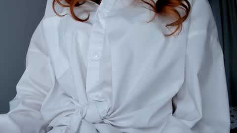 Snapshot of mckenziethress chatting on 15, 3, 2026 Lina online show from 15, 3, 2026