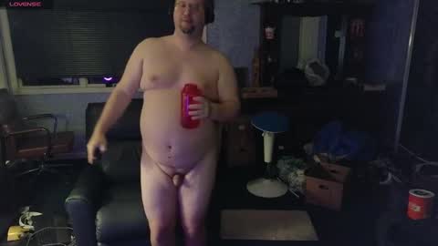 Snapshot of mckhero chatting on 22, 12, 2024 Sean online show from 22, 12, 2024