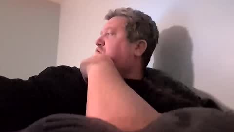 Snapshot of mckhero chatting on 21, 12, 2025 Sean online show from 21, 12, 2025