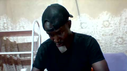 Snapshot of mclntz_bbc chatting on 16, 2, 2025 mclntz_bbc online show from 16, 2, 2025