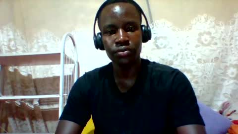 Snapshot of mclntz_bbc chatting on 26, 2, 2025 mclntz_bbc online show from 26, 2, 2025