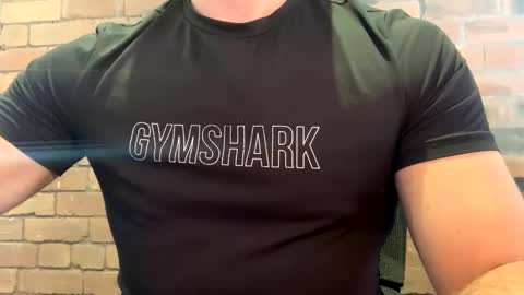 Snapshot of mcr8080 chatting on 12, 1, 2025 mcr8080 online show from 12, 1, 2025