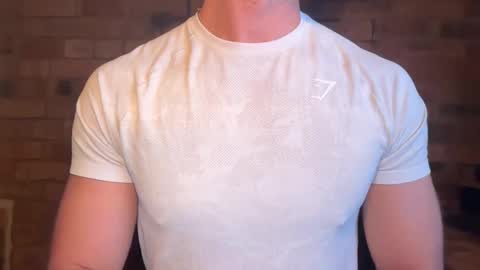 Snapshot of mcr8080 chatting on 6, 1, 2026 mcr8080 online show from 6, 1, 2026