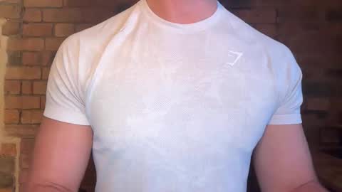 Snapshot of mcr8080 chatting on 6, 1, 2026 mcr8080 online show from 6, 1, 2026