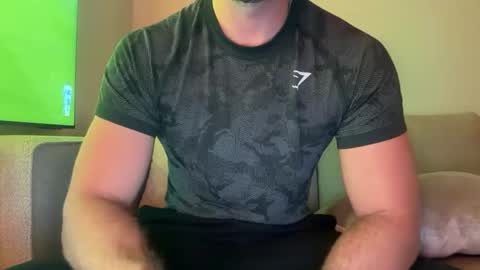 Snapshot of mcr8080 chatting on 2, 2, 2026 mcr8080 online show from 2, 2, 2026