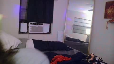 Mac D online show from 19, 4, 2026