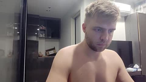 me_andfriend online show from 16, 2, 2025