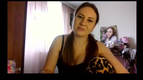 meadoweyes_ online show from 7, 10, 2025