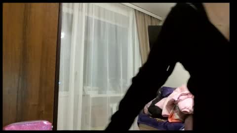 Snapshot of meadoweyes_ chatting on 4, 12, 2025 meadoweyes_ online show from 4, 12, 2025