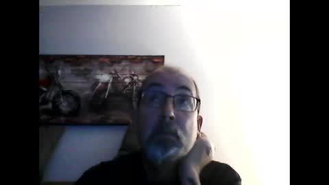 Snapshot of meathome3 chatting on 18, 1, 2025 me at home online show from 18, 1, 2025