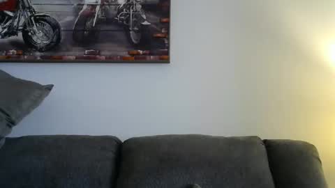 Snapshot of meathome3 chatting on 22, 1, 2025 me at home online show from 22, 1, 2025