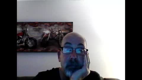 Snapshot of meathome3 chatting on 28, 1, 2025 me at home online show from 28, 1, 2025