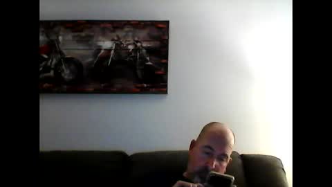 Snapshot of meathome3 chatting on 29, 1, 2025 me at home online show from 29, 1, 2025