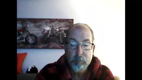 Snapshot of meathome3 chatting on 21, 9, 2025 me at home online show from 21, 9, 2025