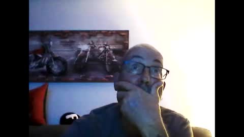 Snapshot of meathome3 chatting on 29, 9, 2025 me at home online show from 29, 9, 2025