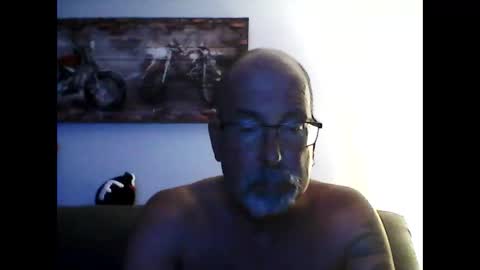 Snapshot of meathome3 chatting on 7, 11, 2025 me at home online show from 7, 11, 2025