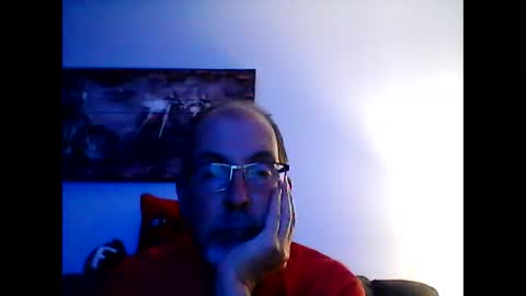 Snapshot of meathome3 chatting on 19, 12, 2025 me at home online show from 19, 12, 2025