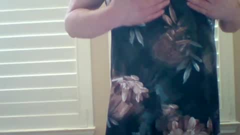 Snapshot of meddib1 chatting on 11, 10, 2025 Dave 63 online show from 11, 10, 2025