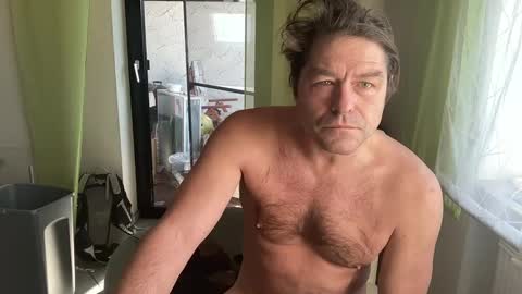 Snapshot of medeinoe chatting on 1, 2, 2025 medeinoe online show from 1, 2, 2025