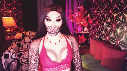 Snapshot of medusaprey chatting on 4, 3, 2025 THE QUEEN ALPHA   Queen Medusa Prey online show from 4, 3, 2025