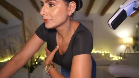 Andrea  online show from 23, 1, 2025