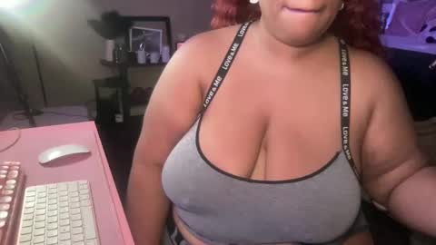 Snapshot of meetsouthernpeach chatting on 14, 9, 2025 Southern Peach online show from 14, 9, 2025