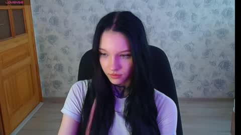 Snapshot of mefwhore chatting on 10, 3, 2025 mefwhOre online show from 10, 3, 2025