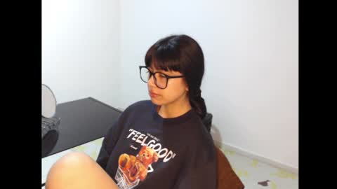 Snapshot of meg4nmiau chatting on 25, 4, 2026 Meg4n Miauuuu online show from 25, 4, 2026