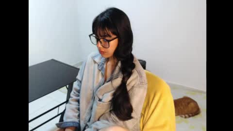Snapshot of meg4nmiau chatting on 27, 4, 2026 Meg4n Miauuuu online show from 27, 4, 2026