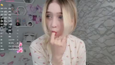 Snapshot of megan__ami chatting on 3, 6, 2026 Megan online show from 3, 6, 2026