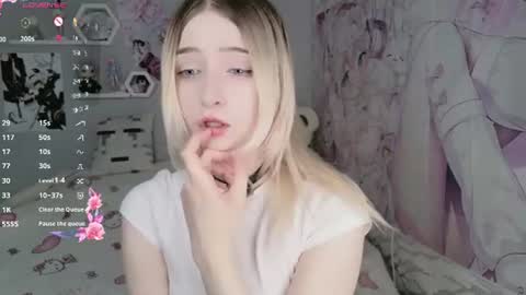 Snapshot of megan__ami chatting on 25, 6, 2026 Megan online show from 25, 6, 2026