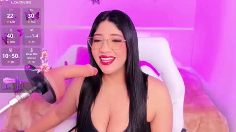 Megan online show from 12, 11, 2025