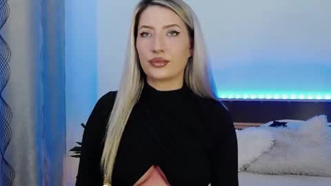 Megan Blazee  online show from 26, 2, 2025