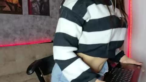 Snapshot of megan_bluee_ chatting on 1, 7, 2026 Megan Bluee online show from 1, 7, 2026