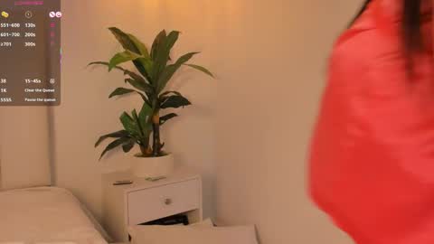 Snapshot of megan_brunette2 chatting on 15, 5, 2026 megan_brunette2 online show from 15, 5, 2026