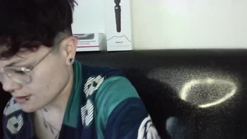 Snapshot of megan_coop3r_ chatting on 10, 3, 2025 Megan and sophi online show from 10, 3, 2025