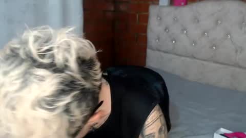 Snapshot of megan_coop3r_ chatting on 23, 7, 2026 Megan and sophi online show from 23, 7, 2026