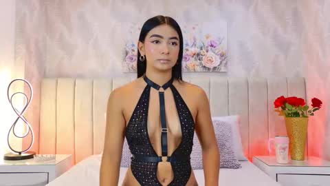 Carolina Paez online show from 24, 11, 2025