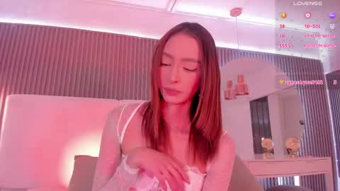 MEGAN online show from 17, 4, 2026