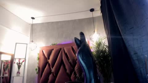 Snapshot of megan_inked_ chatting on 2, 1, 2025 online show from 2, 1, 2025