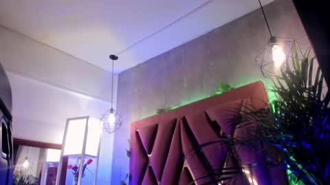 Snapshot of megan_inked_ chatting on 11, 1, 2025 online show from 11, 1, 2025