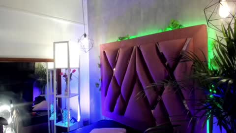 Snapshot of megan_inked_ chatting on 18, 1, 2025 online show from 18, 1, 2025